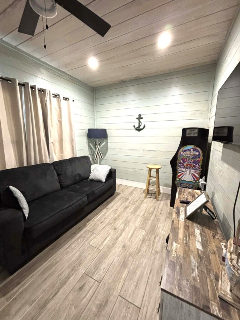 arcade room1