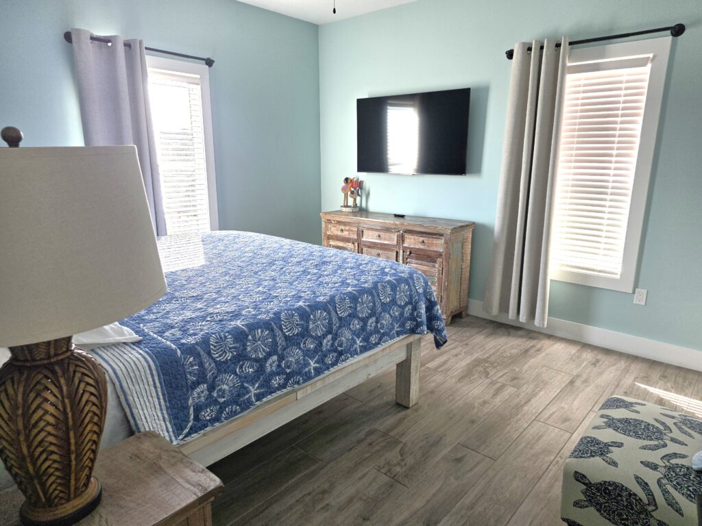 bedroom4